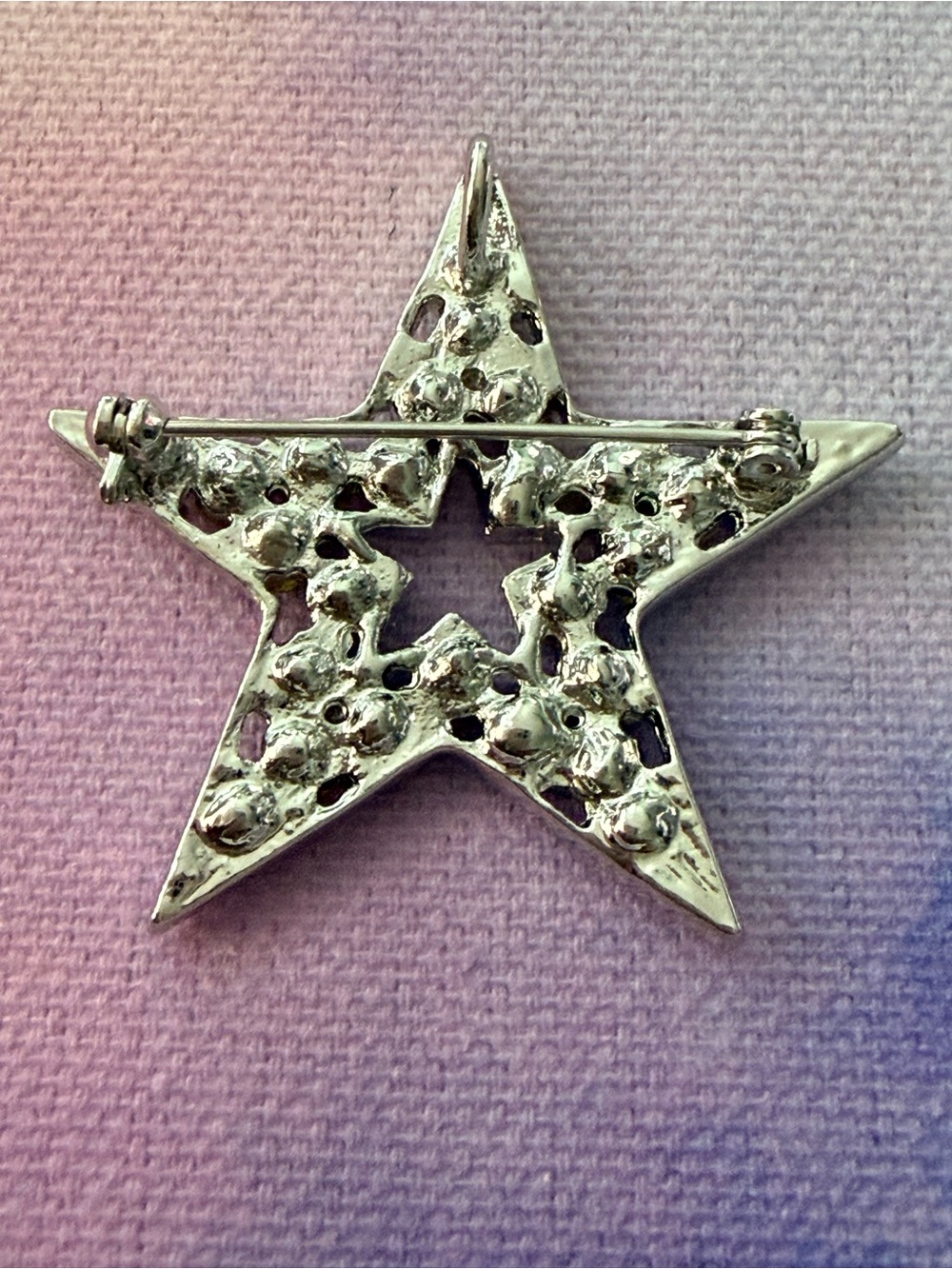 Glamorous Pink Crystal Star Brooch and/or Pendant - Picture 2 of 3